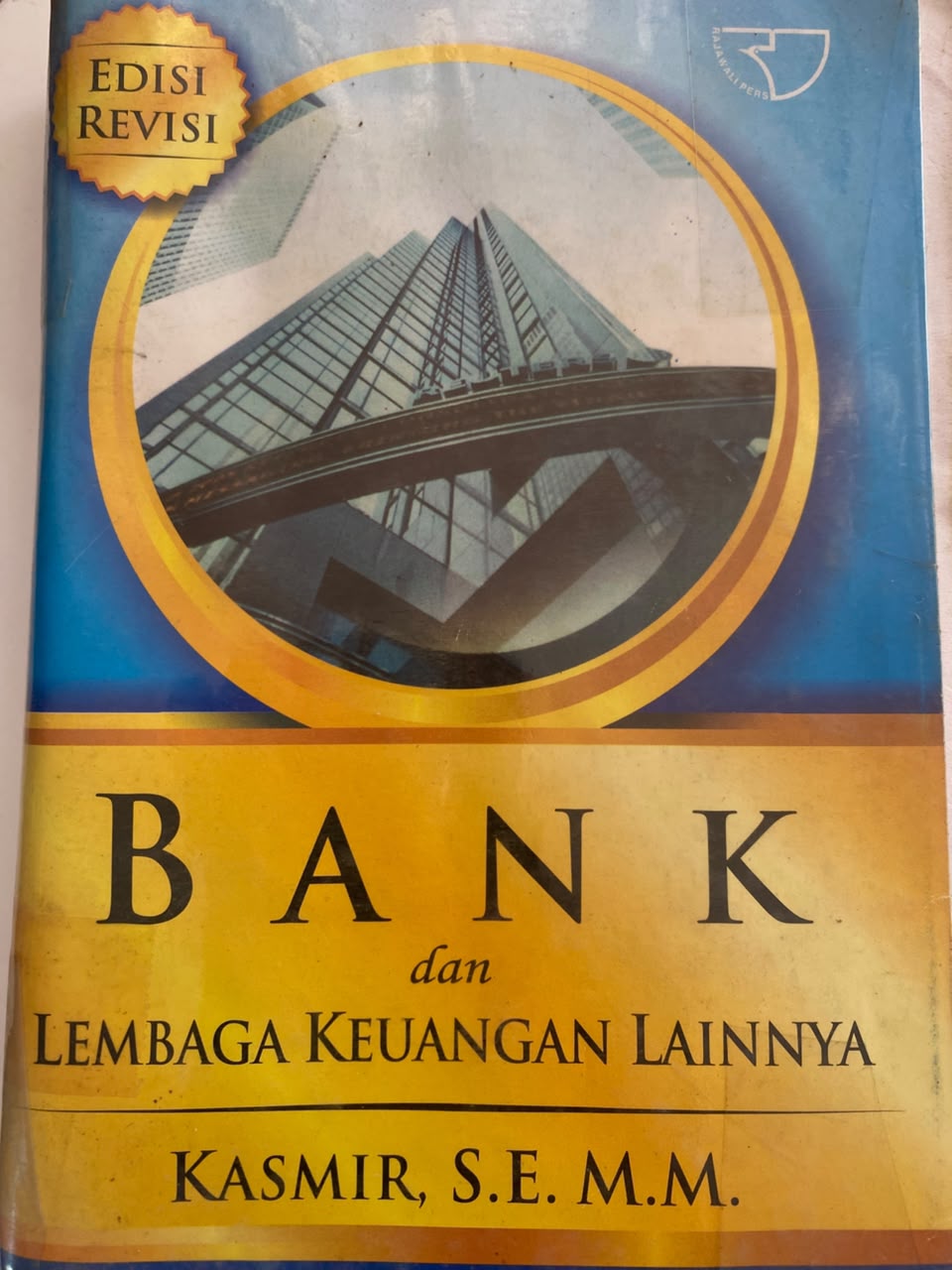 Bank Dan Lembaga Keuangan Lainnya