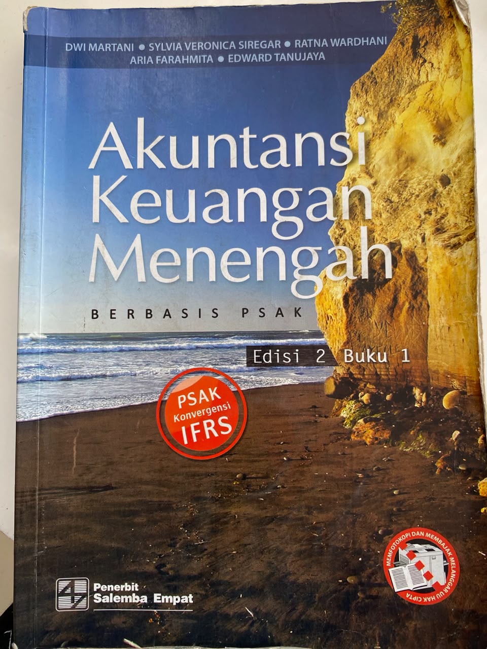 Akuntansi Keuangan Menengah