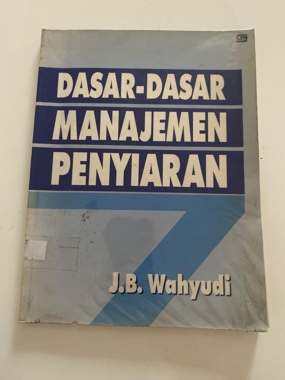 Dasar-Dasar Manajemen Penyiaran